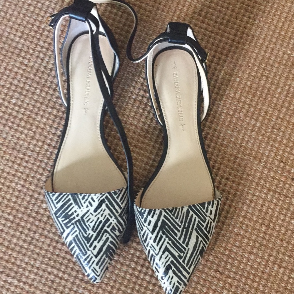 Banana republic leather sandals